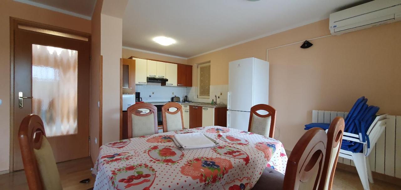 Apartmán Juli No3 & No4 Mugeba Exteriér fotografie